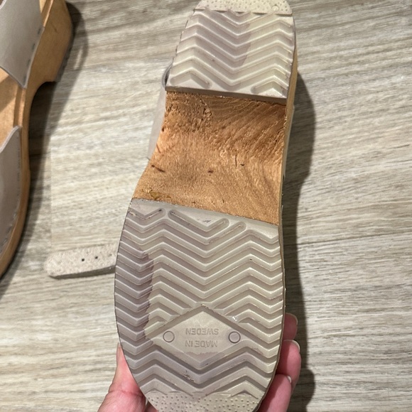 MIA Clogs - Picture 6 of 9